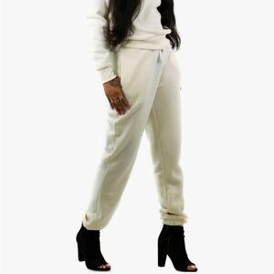 South Pole Women's High Rise Jogger Sweatpants, Cream Size Large
